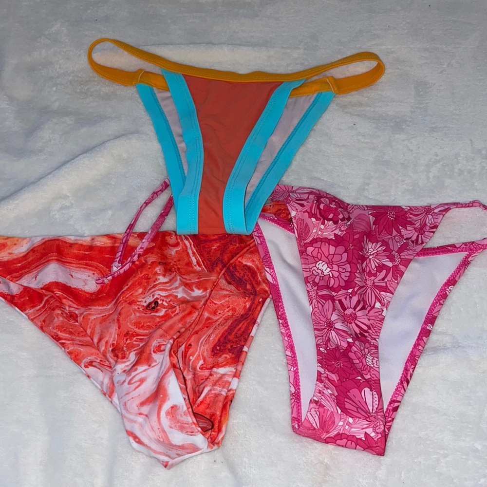 Collection of brand new bikini bottoms!